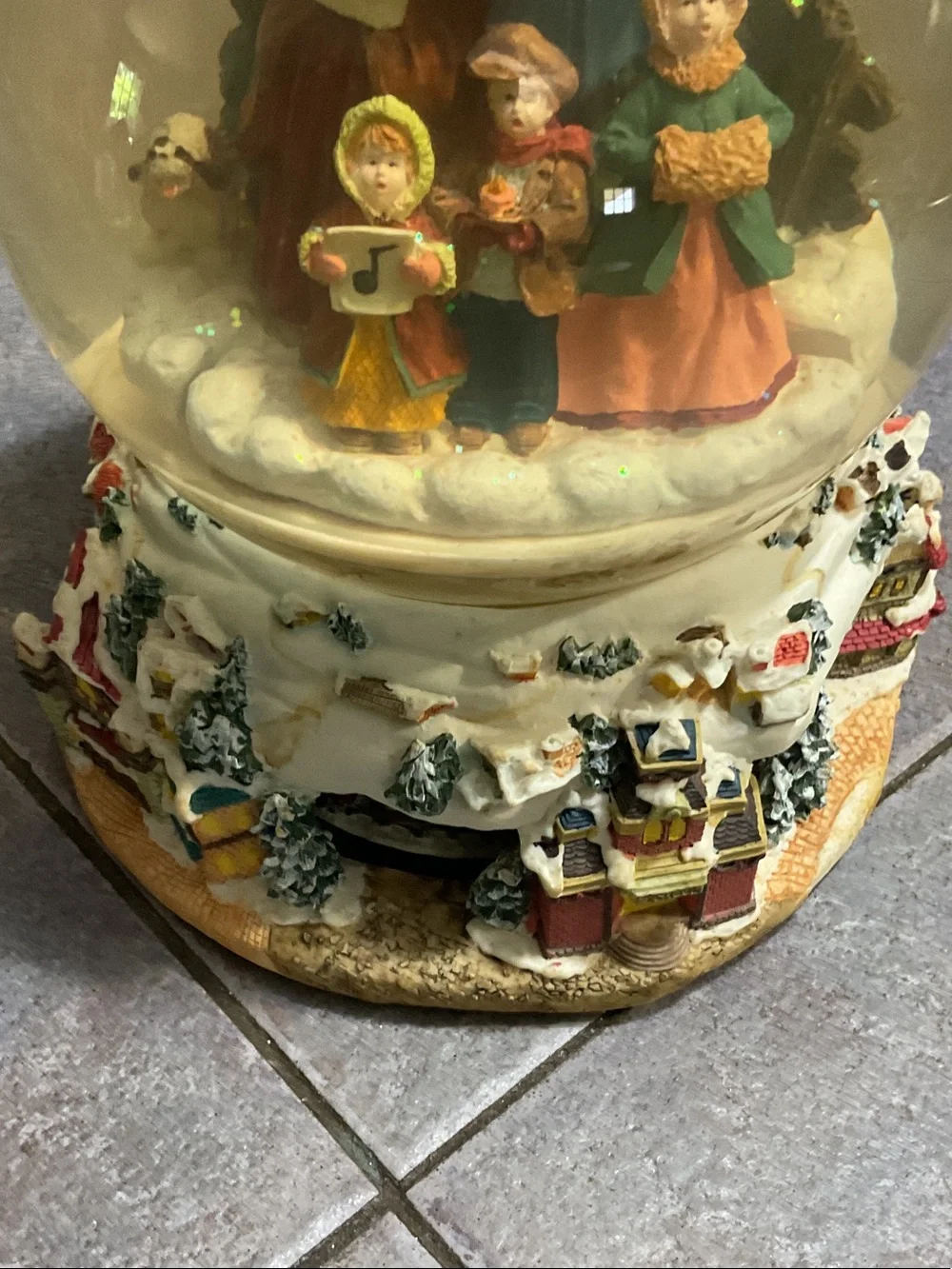 Holiday Carolers Snow Globe - Green and Cream Decorative Accent